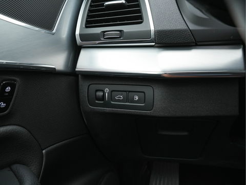 Volvo XC90 2.0 T8 Twin Engine AWD Momentum [ 7-Pers. ] *PANO | FULL-LEATHER | FULL-LED | DIGI-COCKPIT | NAVI-FULLMAP | COMFORT-SEATS | CARPLAY | NAVI-FULLMAP | 19''ALU | ECC | PDC | CRUISE | TOWBAR*