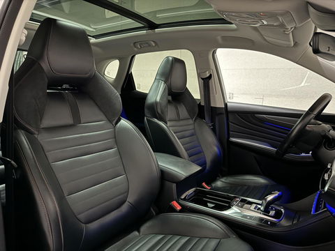 MG EHS 1.5 TGDI PHEV Luxury Pano Leer Virtual 360° Carplay NAP