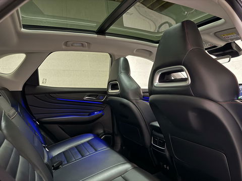 MG EHS 1.5 TGDI PHEV Luxury Pano Leer Virtual 360° Carplay NAP