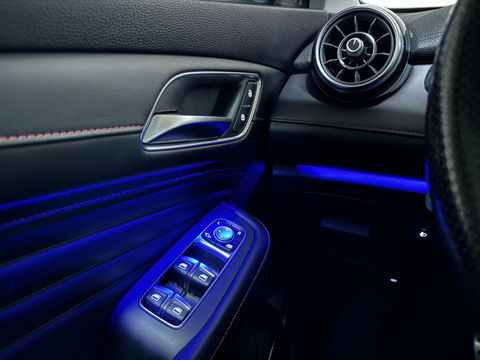 MG EHS 1.5 TGDI PHEV Luxury Pano Leer Virtual 360° Carplay NAP