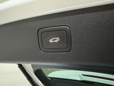 MG EHS 1.5 TGDI PHEV Luxury Pano Leer Virtual 360° Carplay NAP