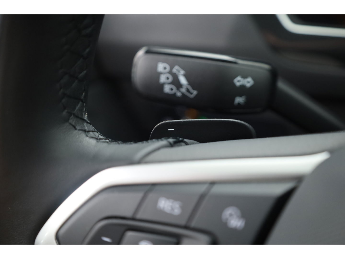 Volkswagen Tiguan 1.4 TSI eHybrid | Navi | Adapt. Cruise | Elek. Trekhaak | Stoelverw. | Camera