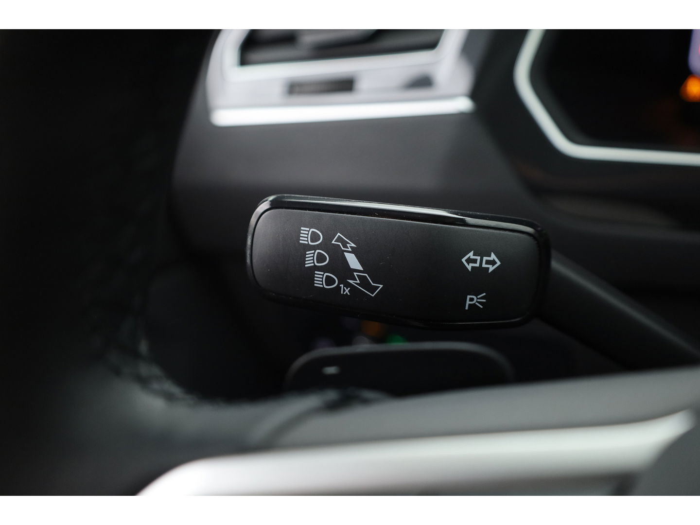 Volkswagen Tiguan 1.4 TSI eHybrid | Navi | Adapt. Cruise | Elek. Trekhaak | Stoelverw. | Camera