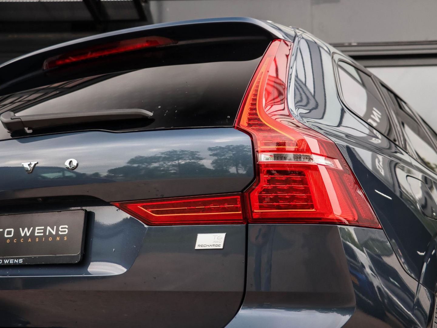 Volvo XC60 T6 Plug-in hybrid AWD Plus Dark 350PK | 21'' | Harman Kardon | Winterpakket | 360 Cam