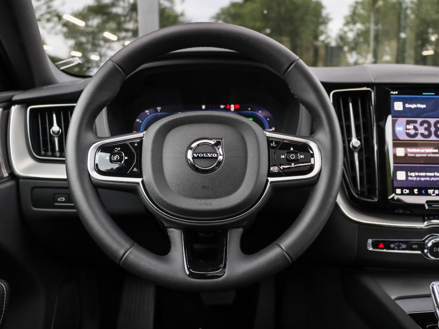 Volvo XC60 T6 Plug-in hybrid AWD Plus Dark 350PK | 21'' | Harman Kardon | Winterpakket | 360 Cam