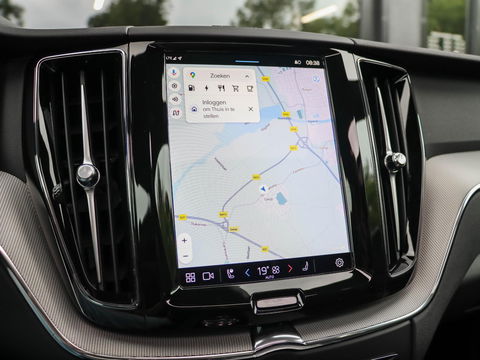 Volvo XC60 T6 Plug-in hybrid AWD Plus Dark 350PK | 21'' | Harman Kardon | Winterpakket | 360 Cam