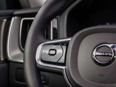 Volvo XC60 T6 Plug-in hybrid AWD Plus Dark 350PK | 21'' | 360 Cam | Winterpakket | Harman Kardon