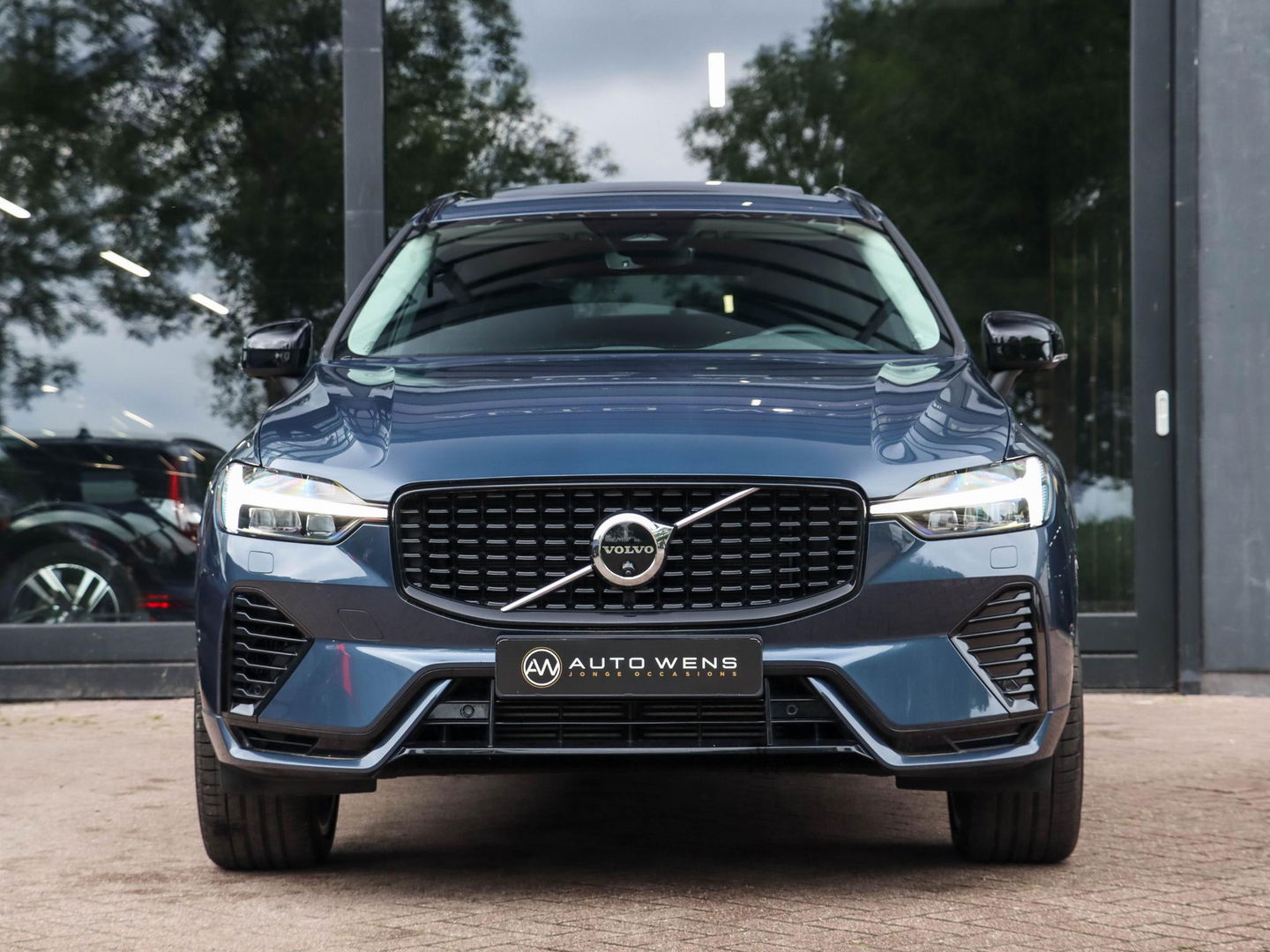 Volvo XC60 T6 Plug-in hybrid AWD Plus Dark 350PK | 21'' | 360 Cam | Winterpakket | Harman Kardon