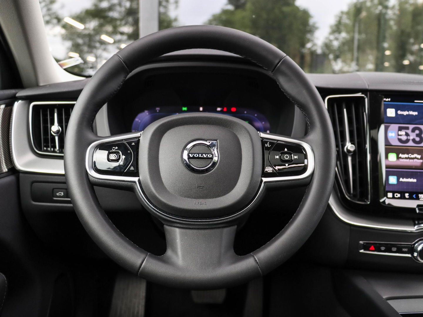 Volvo XC60 T6 Plug-in hybrid AWD Plus Dark 350PK | 21'' | 360 Cam | Winterpakket | Harman Kardon