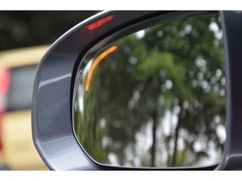Volvo XC60 T8 Hybride AWD Momentum Pro | Head-Up | Panoramadak | Pilot-Assist | Trekhaak 2100KG | Camera | Stoelverwarming |