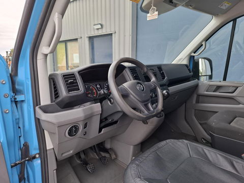 Volkswagen Crafter 35 2.0 TDI L4 Trendline OPRIJWAGEN / AMBULANCE / TRAILER / EURO 6 / LAADVERMOGEN 1377 KG !!
