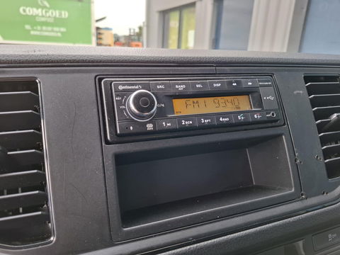 Volkswagen Crafter 35 2.0 TDI L4 Trendline OPRIJWAGEN / AMBULANCE / TRAILER / EURO 6 / LAADVERMOGEN 1377 KG !!