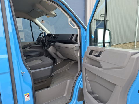 Volkswagen Crafter 35 2.0 TDI L4 Trendline OPRIJWAGEN / AMBULANCE / TRAILER / EURO 6 / LAADVERMOGEN 1377 KG !!