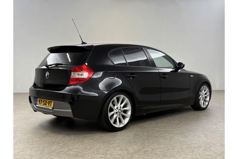BMW 1-serie 118i Executive Export | Airco Parkeersensoren Stoelverwarming 18"LMV