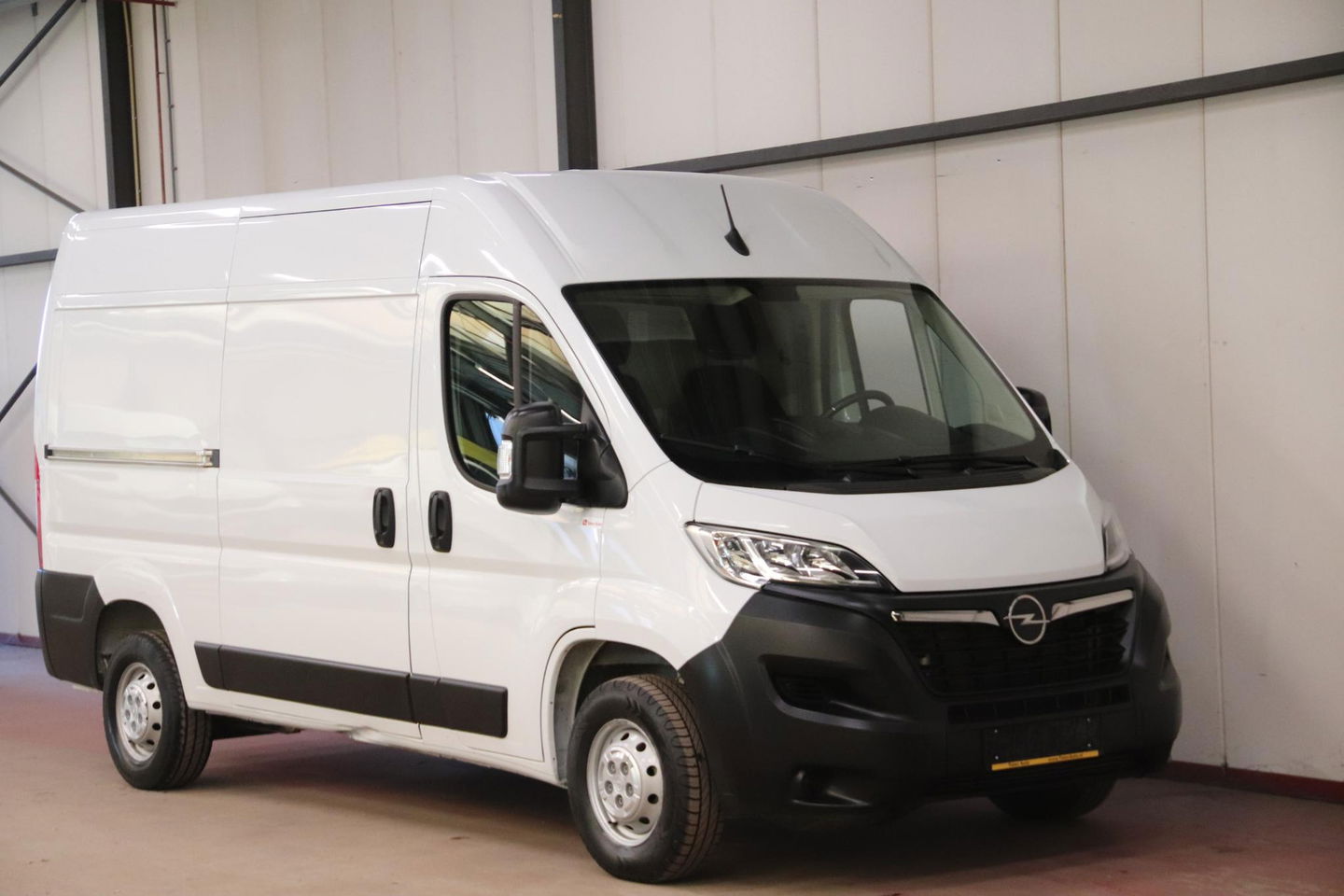 Opel Movano 2.2D 140 L2H2 Apple Carplay