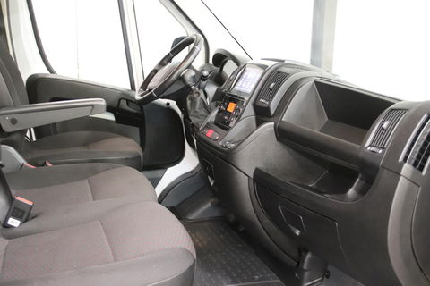 Opel Movano 2.2D 140 L2H2 Apple Carplay