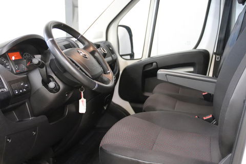 Opel Movano 2.2D 140 L2H2 Apple Carplay