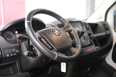 Opel Movano 2.2D 140 L2H2 Apple Carplay