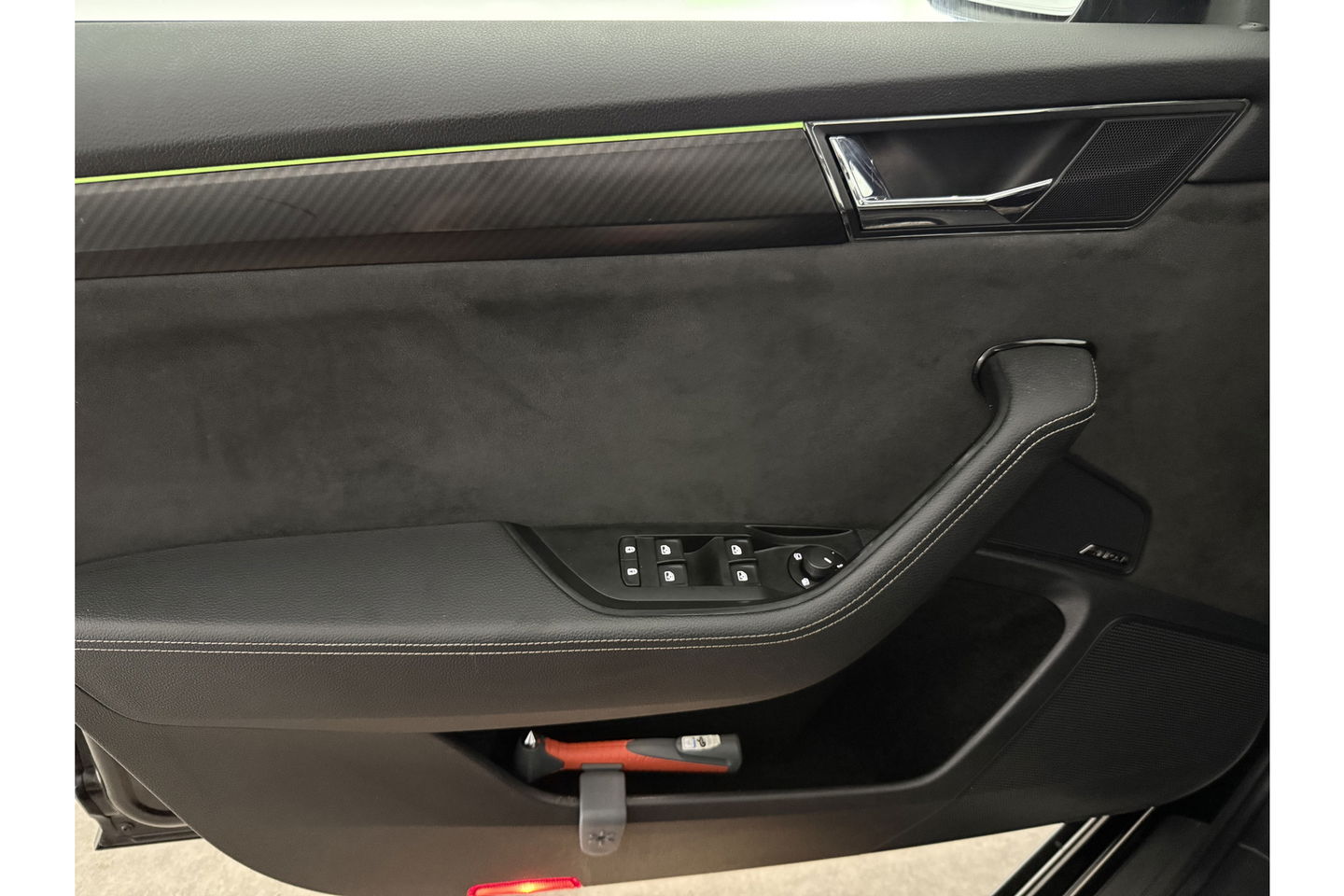 Škoda Superb 1.5 TSI 150PK ACT Sportline Business Pano LED Sfeer Trekaak Virtual Camera Carplay Memory Clima Cruise Navi PDC 19''LMV
