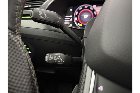 Škoda Superb 1.5 TSI 150PK ACT Sportline Business Pano LED Sfeer Trekaak Virtual Camera Carplay Memory Clima Cruise Navi PDC 19''LMV