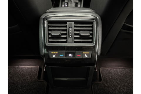 Škoda Superb 1.5 TSI 150PK ACT Sportline Business Pano LED Sfeer Trekaak Virtual Camera Carplay Memory Clima Cruise Navi PDC 19''LMV