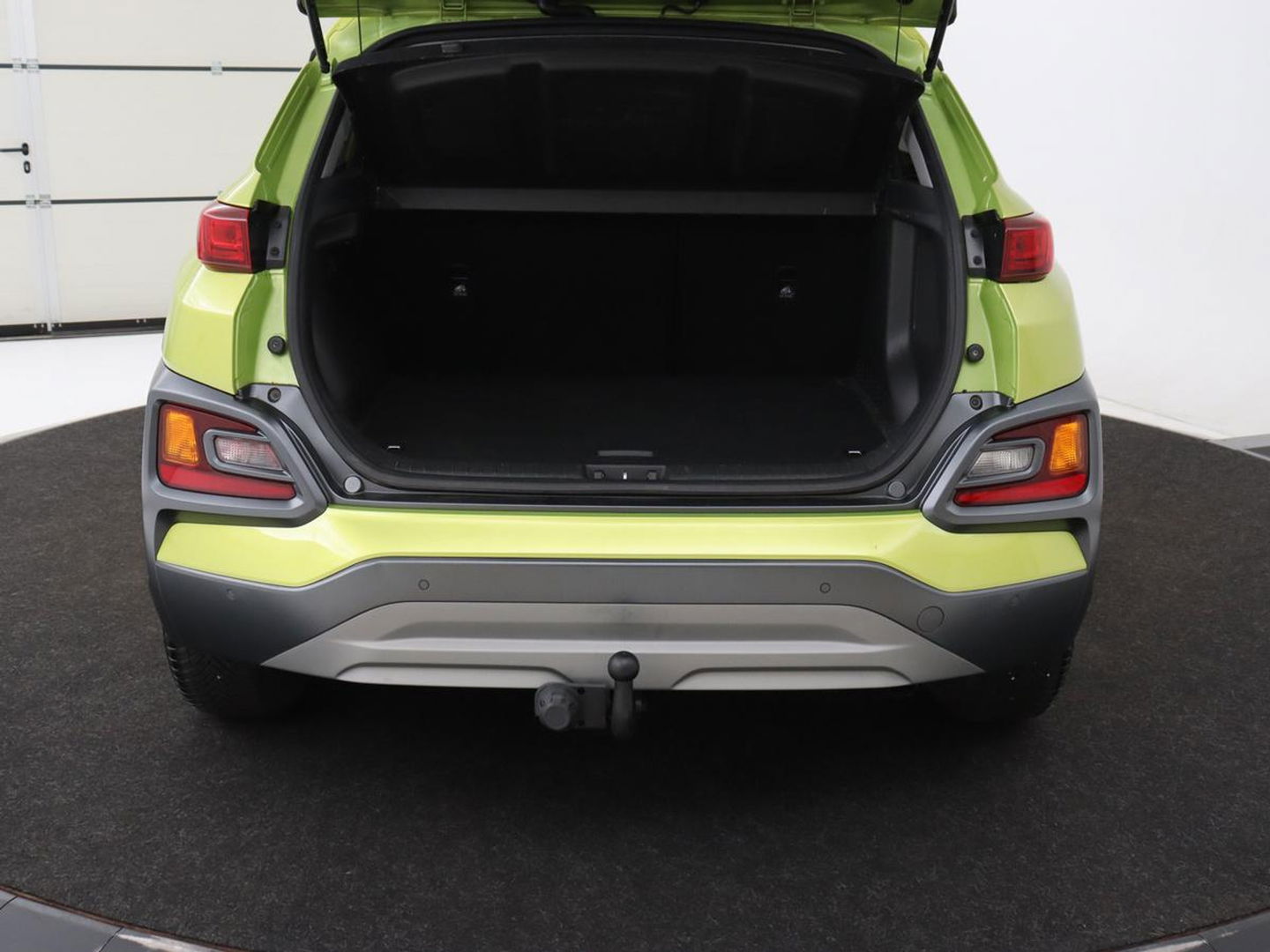 Hyundai KONA 1.6 GDI HEV Fashion | Trekhaak | Adaptive cruise | Krell Audio | Head-Up | Camera | Carplay | Keyless | Navigatie | Climate control