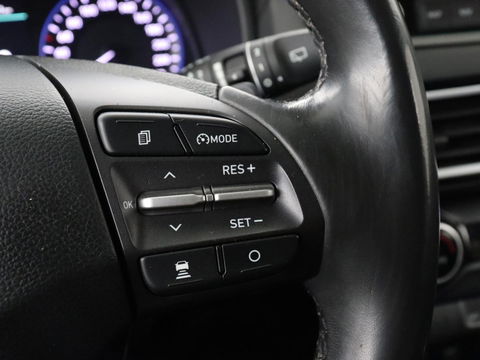 Hyundai KONA 1.6 GDI HEV Fashion | Trekhaak | Adaptive cruise | Krell Audio | Head-Up | Camera | Carplay | Keyless | Navigatie | Climate control