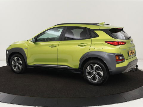 Hyundai KONA 1.6 GDI HEV Fashion | Trekhaak | Adaptive cruise | Krell Audio | Head-Up | Camera | Carplay | Keyless | Navigatie | Climate control