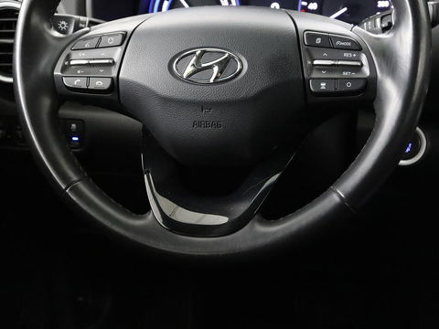 Hyundai KONA 1.6 GDI HEV Fashion | Trekhaak | Adaptive cruise | Krell Audio | Head-Up | Camera | Carplay | Keyless | Navigatie | Climate control