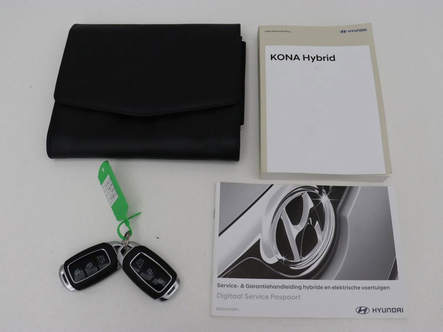 Hyundai KONA 1.6 GDI HEV Fashion | Trekhaak | Adaptive cruise | Krell Audio | Head-Up | Camera | Carplay | Keyless | Navigatie | Climate control