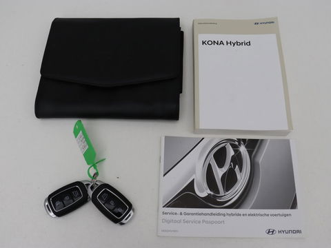 Hyundai KONA 1.6 GDI HEV Fashion | Trekhaak | Adaptive cruise | Krell Audio | Head-Up | Camera | Carplay | Keyless | Navigatie | Climate control