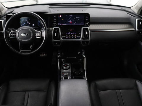 Kia Sorento 1.6 T-GDI Hybrid 2WD ExecutiveLine 7-persoons | Panoramadak | Stoelventilatie | Head-Up | 360 Camera | Leder | Adaptive cruise | Stoel & stuurverwarming | Park Assist | Memory | Carplay