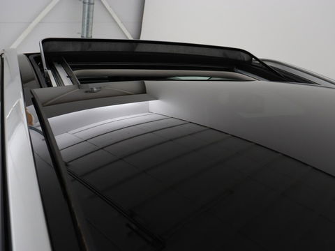 Kia Sorento 1.6 T-GDI Hybrid 2WD ExecutiveLine 7-persoons | Panoramadak | Stoelventilatie | Head-Up | 360 Camera | Leder | Adaptive cruise | Stoel & stuurverwarming | Park Assist | Memory | Carplay