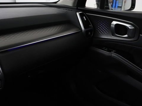 Kia Sorento 1.6 T-GDI Hybrid 2WD ExecutiveLine 7-persoons | Panoramadak | Stoelventilatie | Head-Up | 360 Camera | Leder | Adaptive cruise | Stoel & stuurverwarming | Park Assist | Memory | Carplay