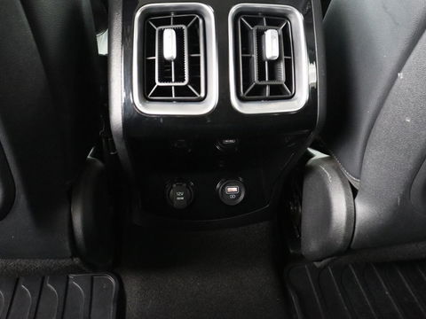 Kia Sorento 1.6 T-GDI Hybrid 2WD ExecutiveLine 7-persoons | Panoramadak | Stoelventilatie | Head-Up | 360 Camera | Leder | Adaptive cruise | Stoel & stuurverwarming | Park Assist | Memory | Carplay