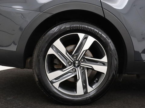 Kia Sorento 1.6 T-GDI Hybrid 2WD ExecutiveLine 7-persoons | Panoramadak | Stoelventilatie | Head-Up | 360 Camera | Leder | Adaptive cruise | Stoel & stuurverwarming | Park Assist | Memory | Carplay