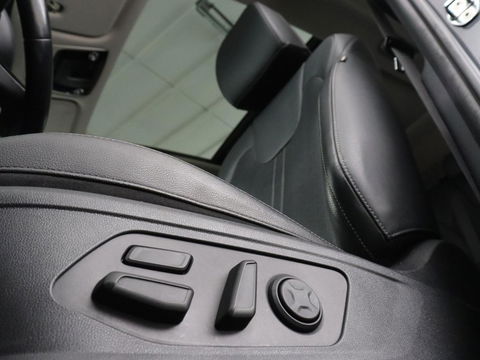 Kia Sorento 1.6 T-GDI Hybrid 2WD ExecutiveLine 7-persoons | Panoramadak | Stoelventilatie | Head-Up | 360 Camera | Leder | Adaptive cruise | Stoel & stuurverwarming | Park Assist | Memory | Carplay