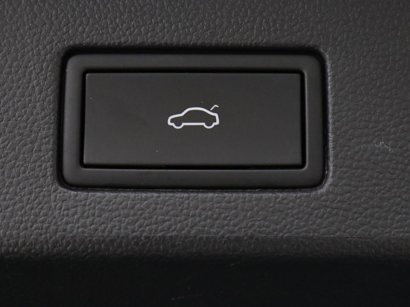 Volkswagen Arteon 1.4 TSI eHybrid Elegance | Nappaleder | Stoel & stuurverwarming | Camera | Massage | Matrix LED | Adaptive cruise | Navigatie | Achterbankverwarming | Virtual Cockpit | PHEV