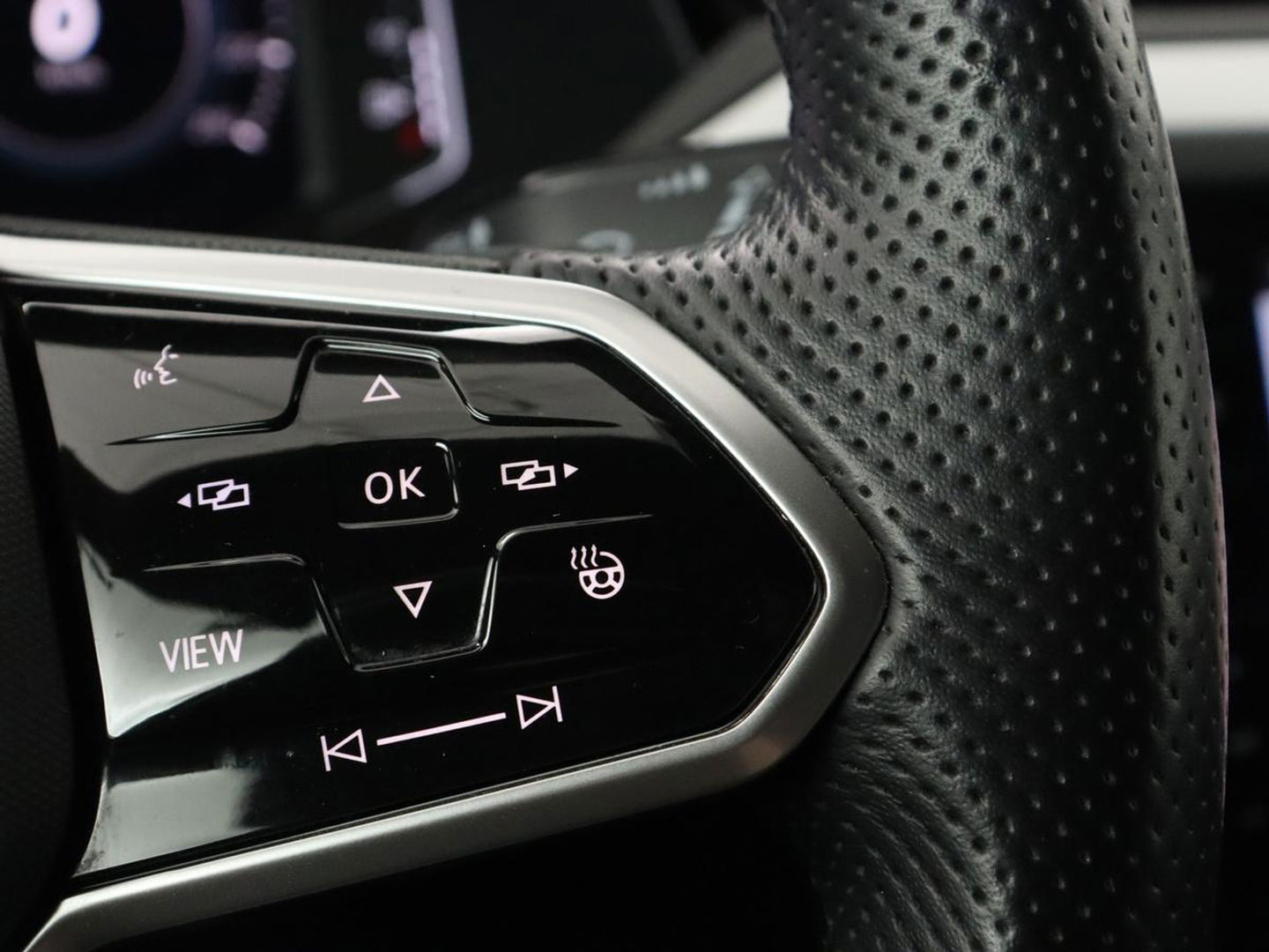 Volkswagen Arteon 1.4 TSI eHybrid Elegance | Nappaleder | Stoel & stuurverwarming | Camera | Massage | Matrix LED | Adaptive cruise | Navigatie | Achterbankverwarming | Virtual Cockpit | PHEV