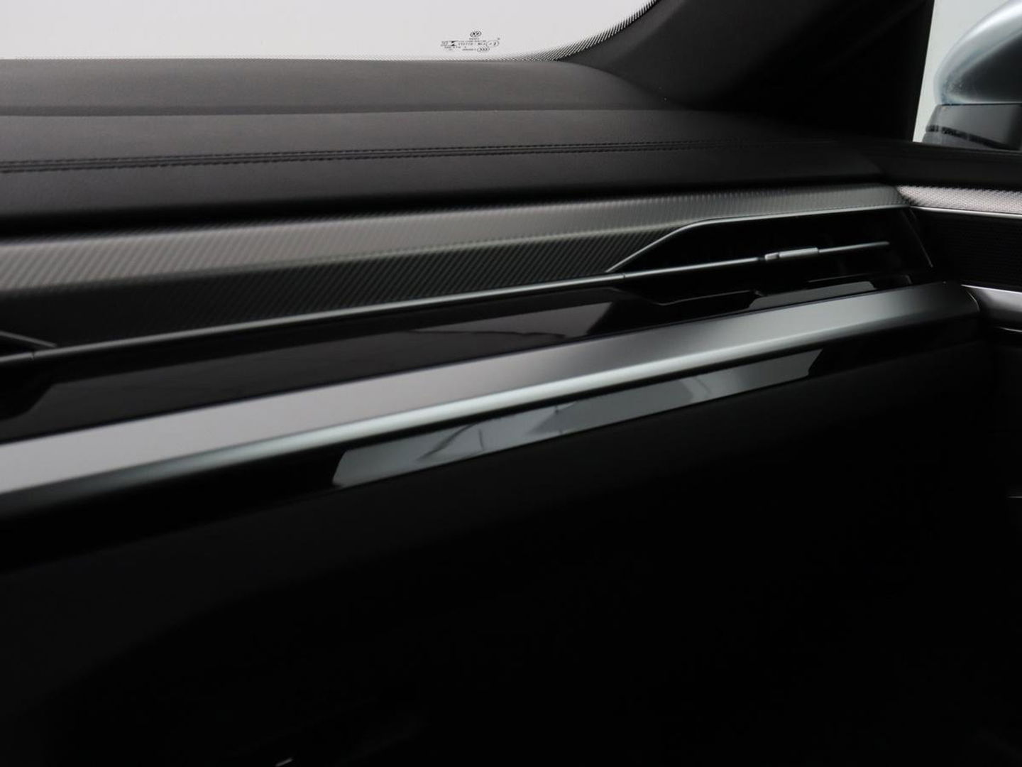 Volkswagen Arteon 1.4 TSI eHybrid Elegance | Nappaleder | Stoel & stuurverwarming | Camera | Massage | Matrix LED | Adaptive cruise | Navigatie | Achterbankverwarming | Virtual Cockpit | PHEV
