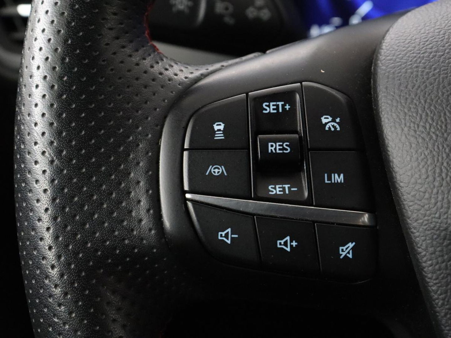 Ford Kuga 2.5 PHEV ST-Line | Trekhaak | Adaptive cruise | Camera | Carplay | Navigatie | Keyless | Full LED | Climate control
