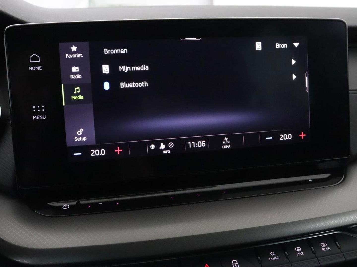 Škoda Octavia 1.0 e-TSI Business Edition | Trekhaak | Carplay | Navigatie | Full LED | Climate control | Parkeerhulp | Cruise control