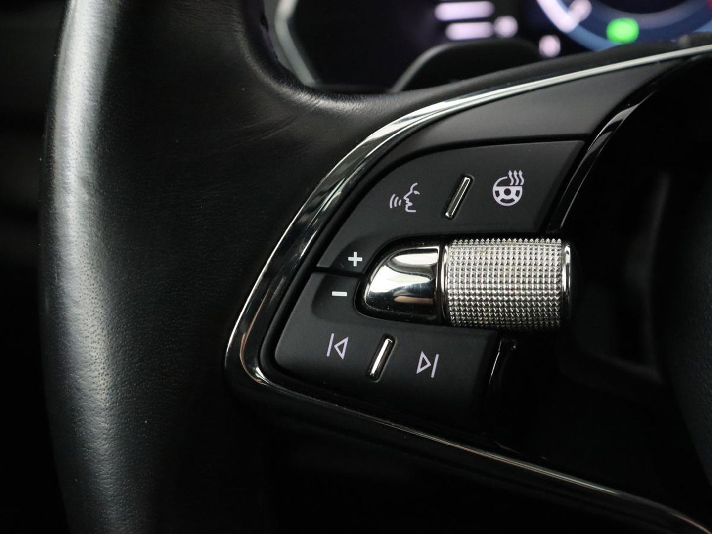 Škoda Octavia 1.0 e-TSI Business Edition | Trekhaak | Carplay | Navigatie | Full LED | Climate control | Parkeerhulp | Cruise control