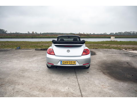 Volkswagen Beetle Cabriolet 1.2 TSI BlueMotion | LM VELGEN | STOELVERW. | ALL SEASON BANDEN