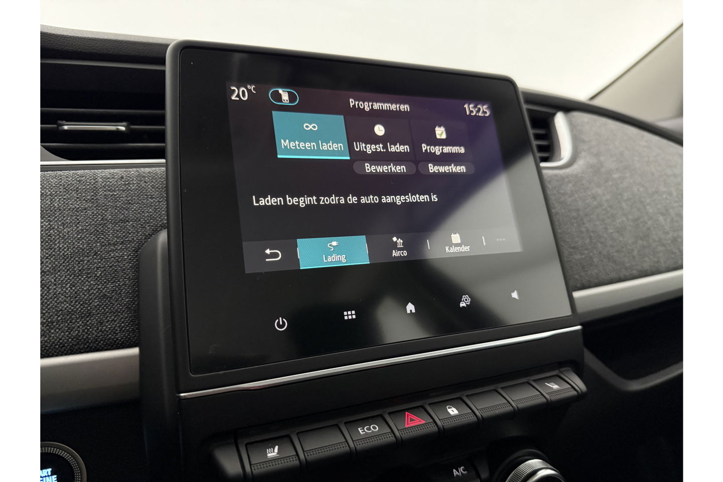 Renault ZOE 52 kWh EXPERIENCE Limousine Huur-Accu LED Airco Virtual Cruise Navigatie 16''LMV