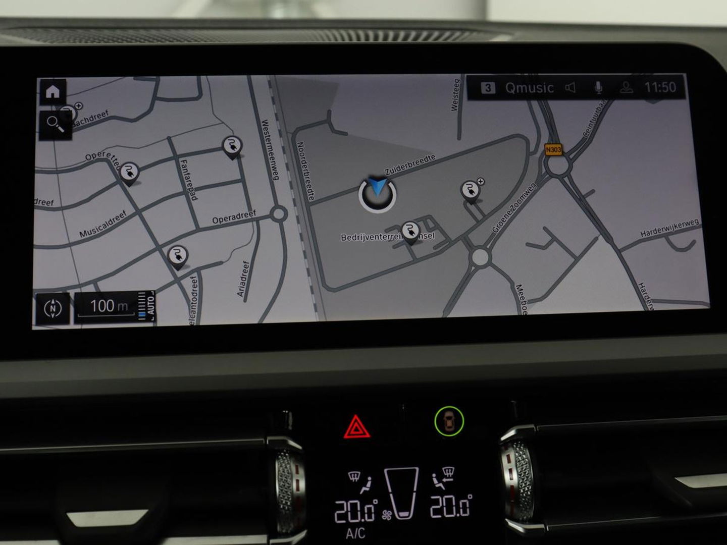 BMW 3-serie 330e eDrive Edition | Leder | Stoelverwarming | Carplay | Live Cockpit | Navigatie | Parkeerhulp | Cruise control