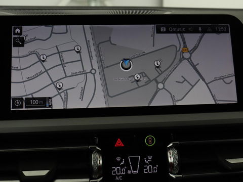 BMW 3-serie 330e eDrive Edition | Leder | Stoelverwarming | Carplay | Live Cockpit | Navigatie | Parkeerhulp | Cruise control