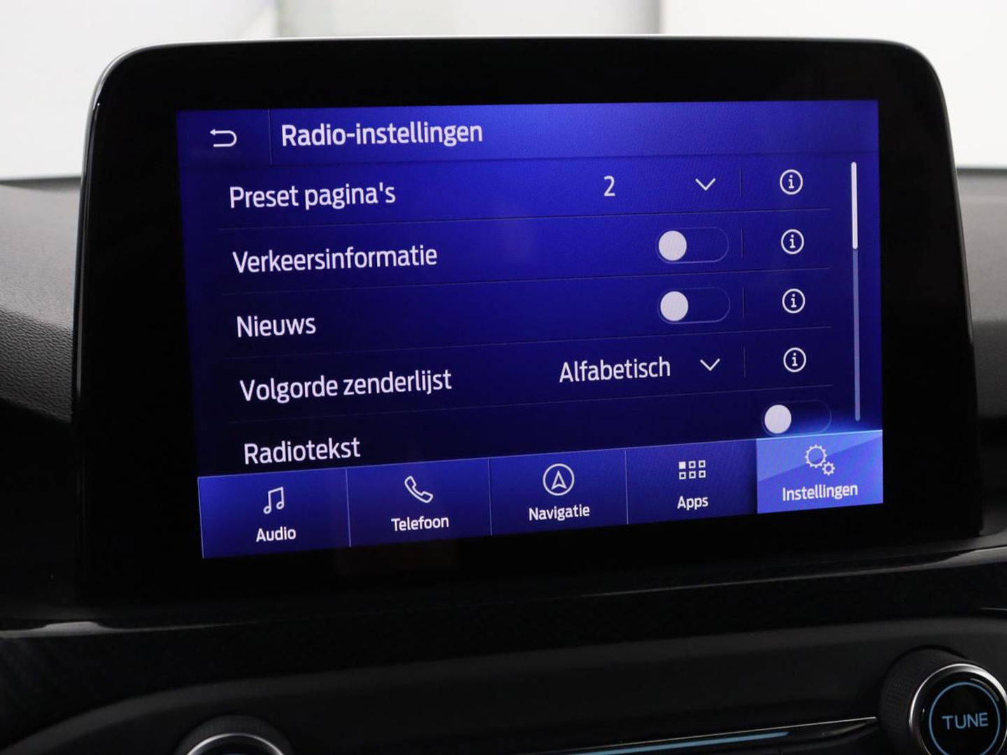 Ford Focus 1.0 EcoBoost Hybrid ST Line X | Panoramadak | Head-Up | Stoel & stuurverwarming | Camera | Navigatie | Full LED | Keyless | Digital Cockpit