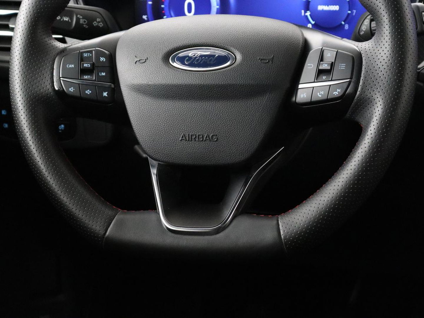 Ford Focus 1.0 EcoBoost Hybrid ST Line X | Panoramadak | Head-Up | Stoel & stuurverwarming | Camera | Navigatie | Full LED | Keyless | Digital Cockpit