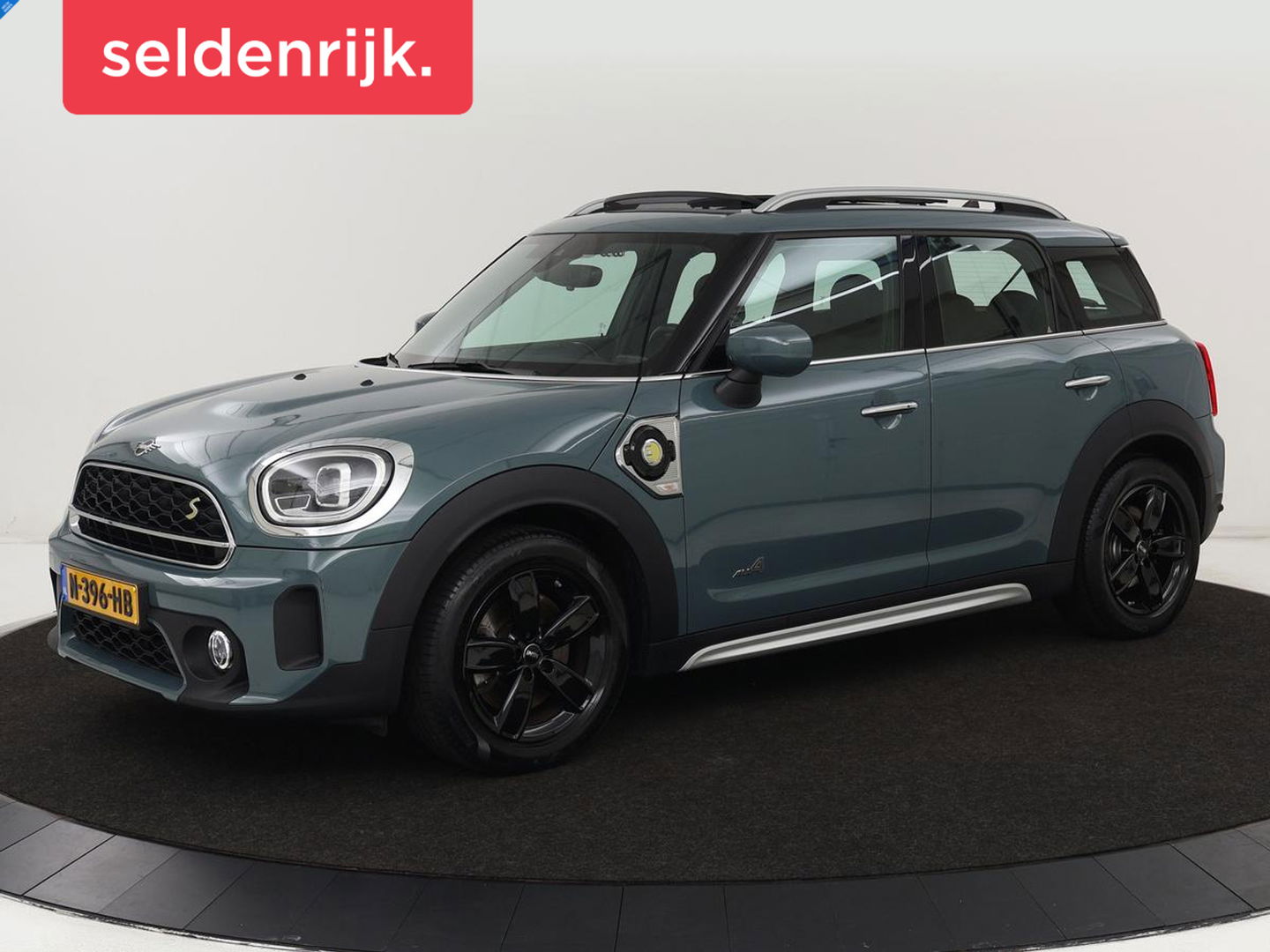 MINI Countryman 2.0 Cooper S E ALL4 Business Edition | Panoramadak | Leder | Stoelverwarming | Camera | Carplay | Full LED | Climate control